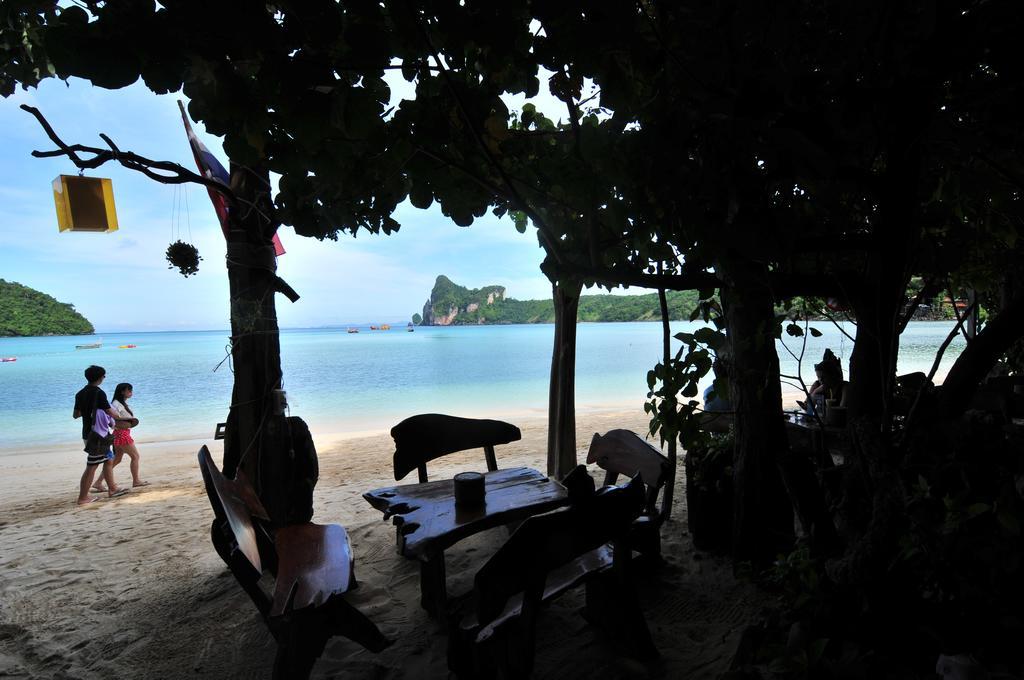 Baia Baia Resort Phi Phi Don Exterior photo