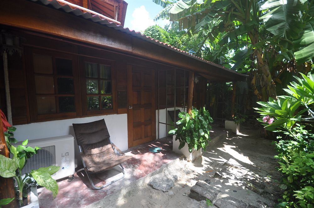 Baia Baia Resort Phi Phi Don Exterior photo